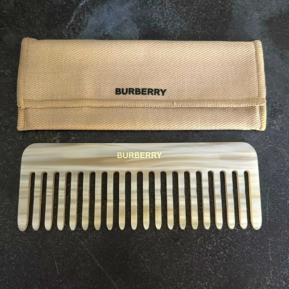 Burberry Beige Hair Comb Pearl -Authentic Burberry Luxury with Cover